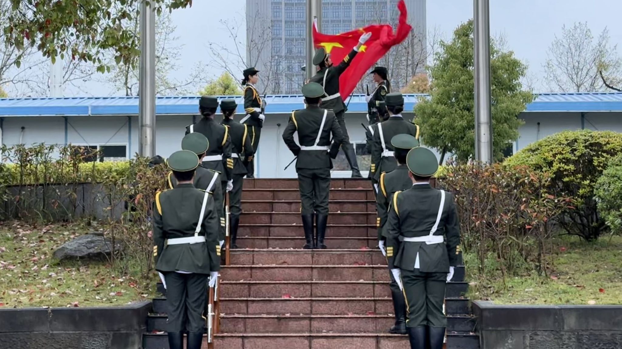 2025—2026学年第二学期第三周升国旗仪式