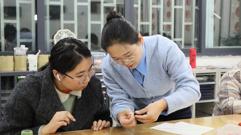 “一站式”学生社区｜第63期发钗制作活动顺利开展