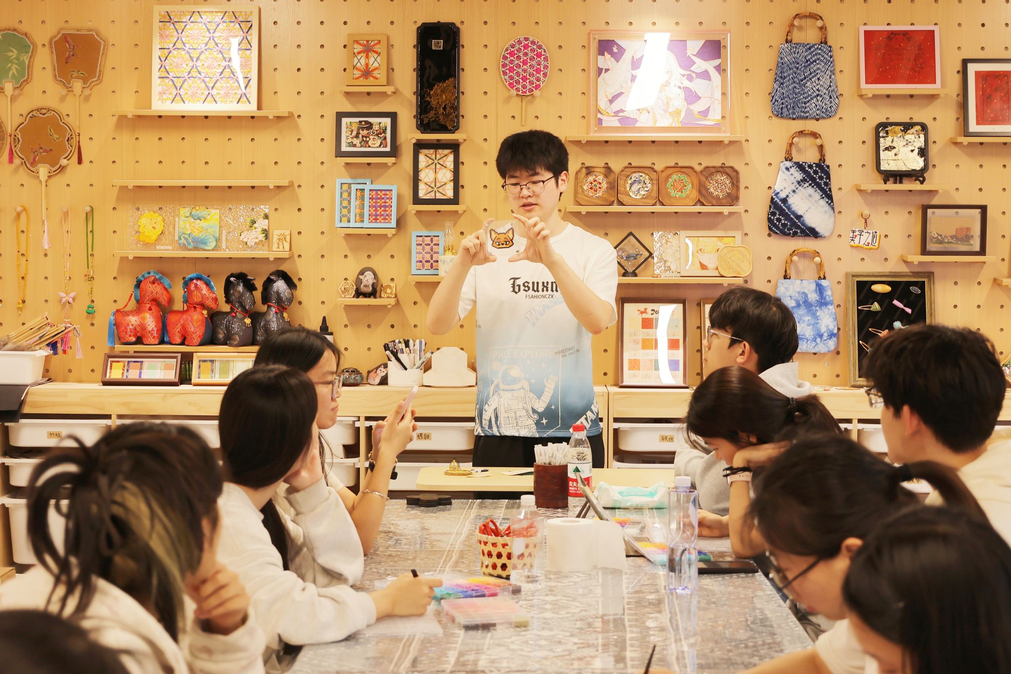“一站式”学生社区 | “美学之道”拼豆活动顺利举行