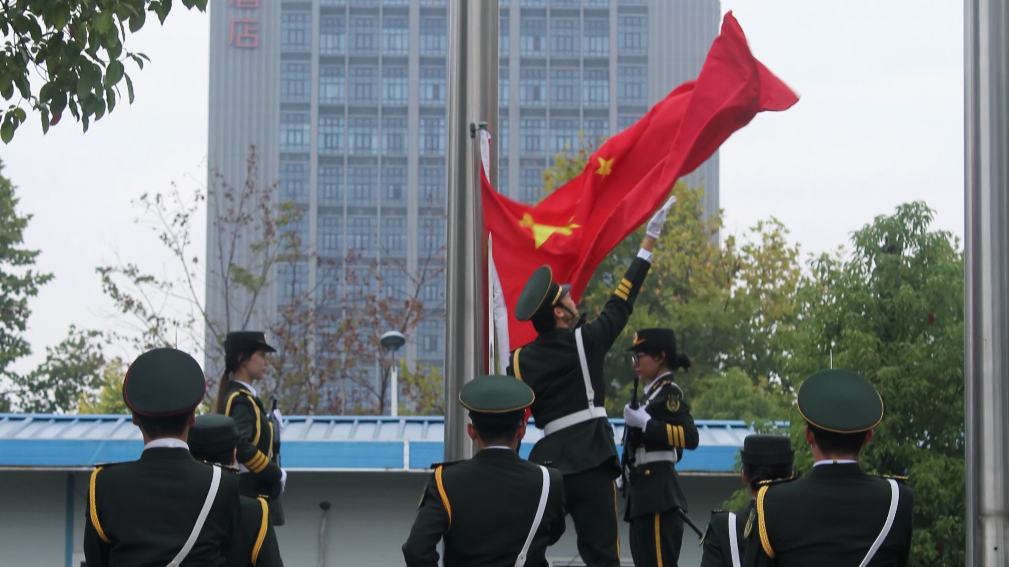 2025—2026学年第一学期第八周升国旗仪式