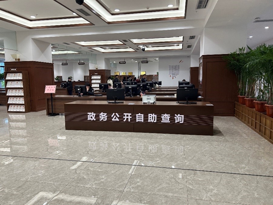 重庆大学“学灯映红岩”防空洞红色文化调研实践团顺利开启-重庆大学党委学工部